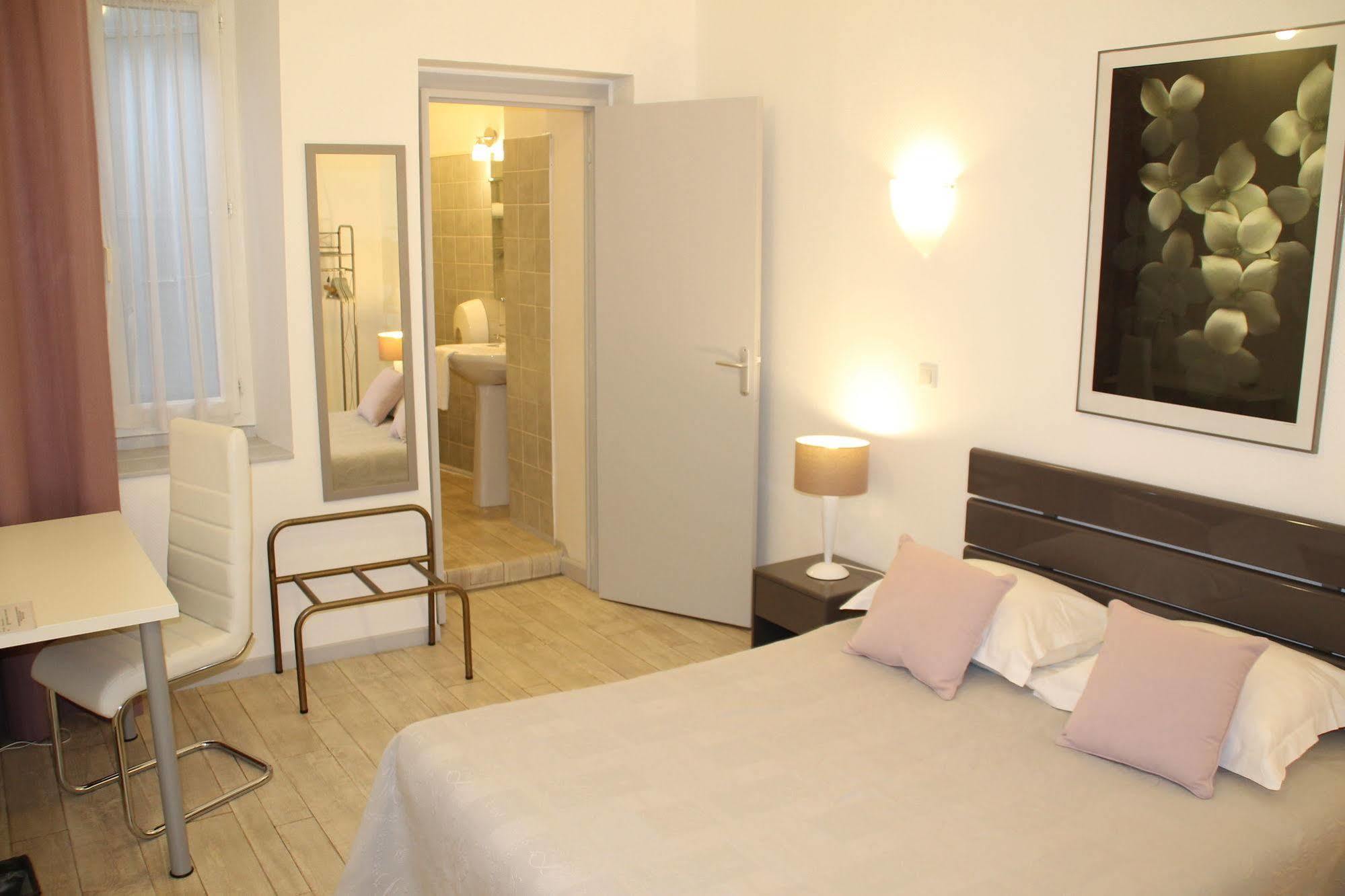Hôtel Rivière Castres  Esterno foto